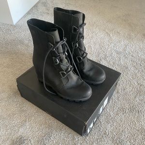 Sorel Joan of Arctic Wedge II size 8 1/2